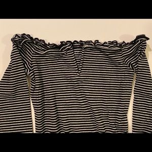 Aeropostale stripped long sleeve